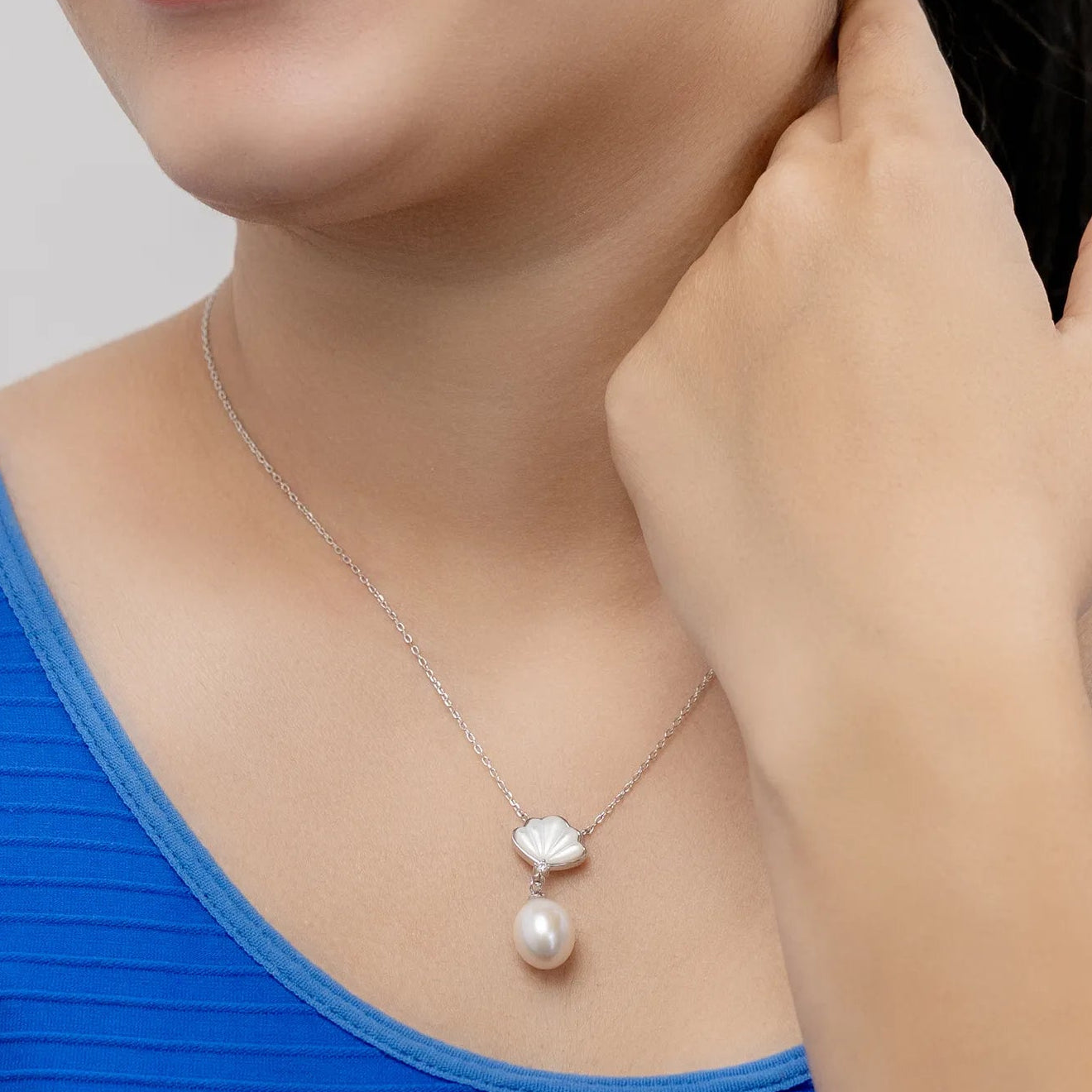 Malvi Necklace Set