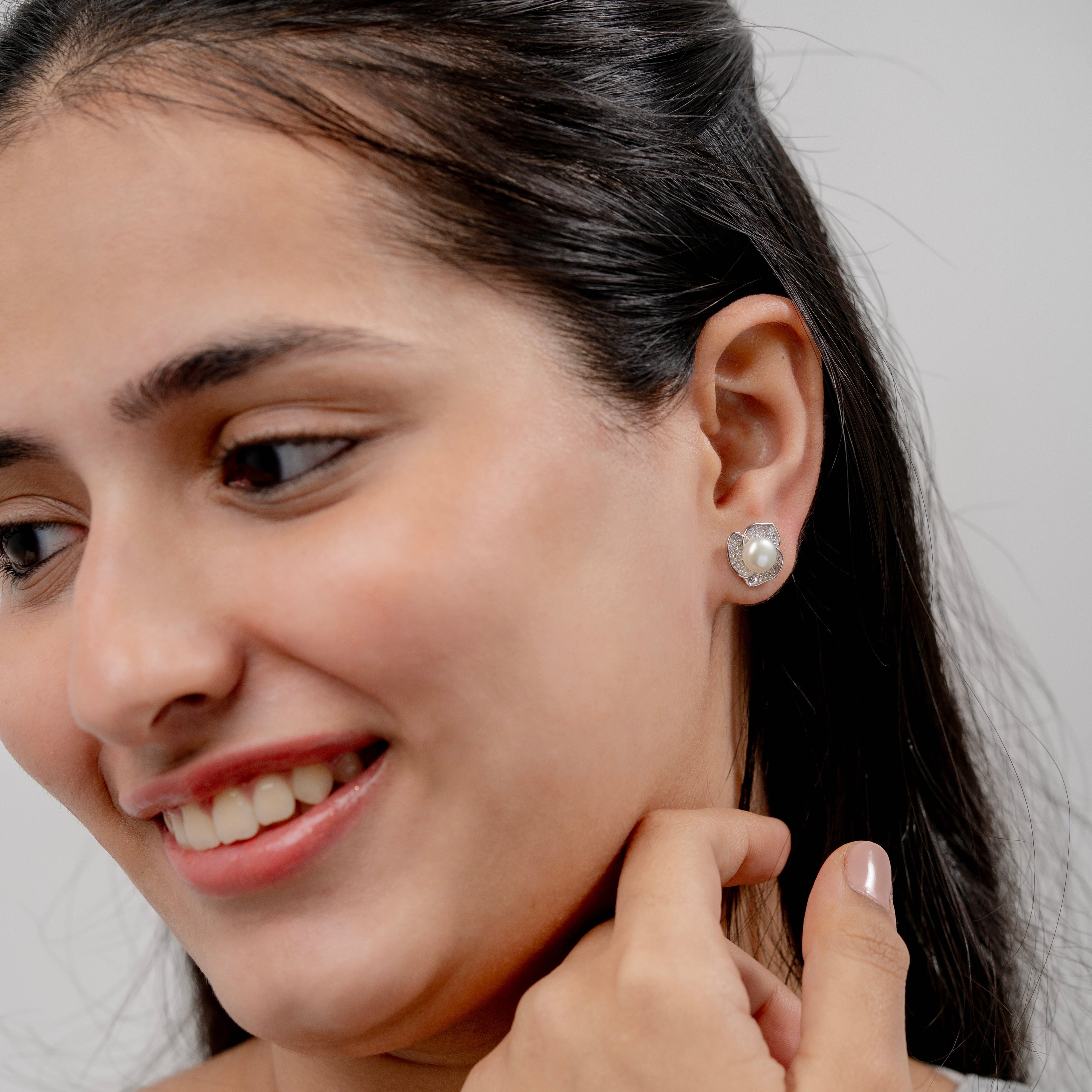 MotiRa  Earrings