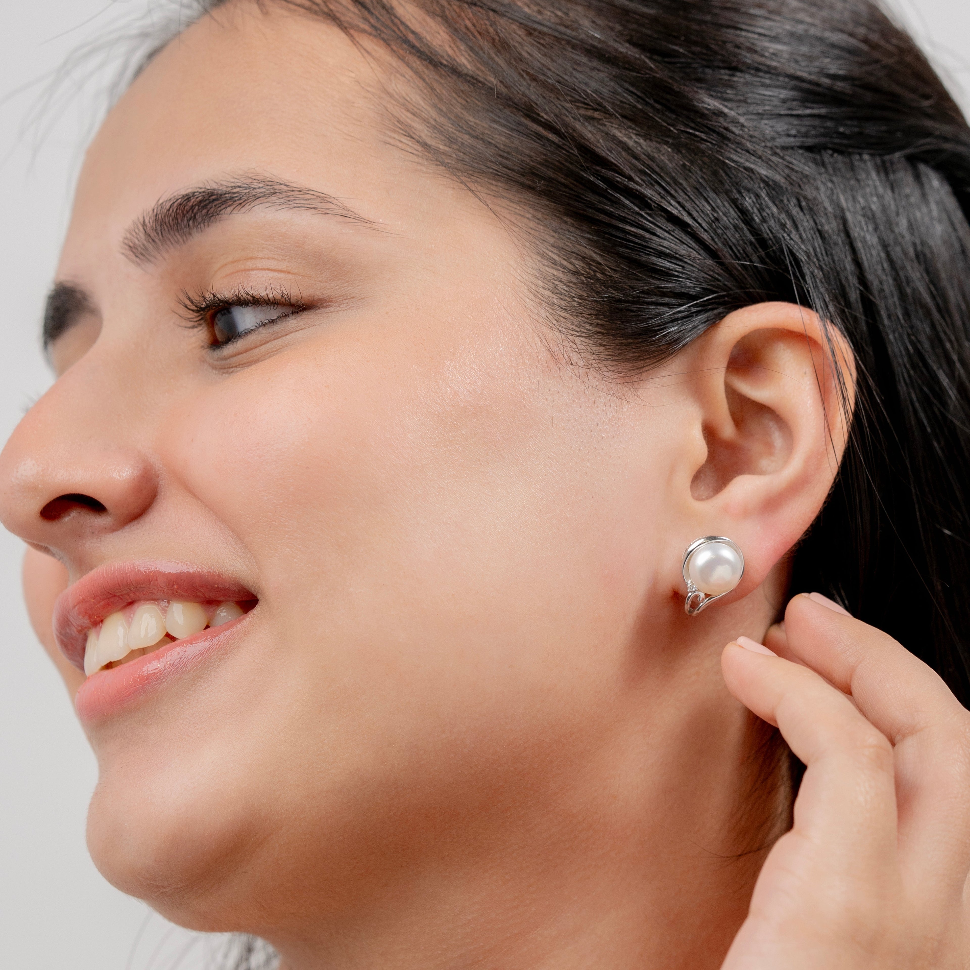Motili  Earrings