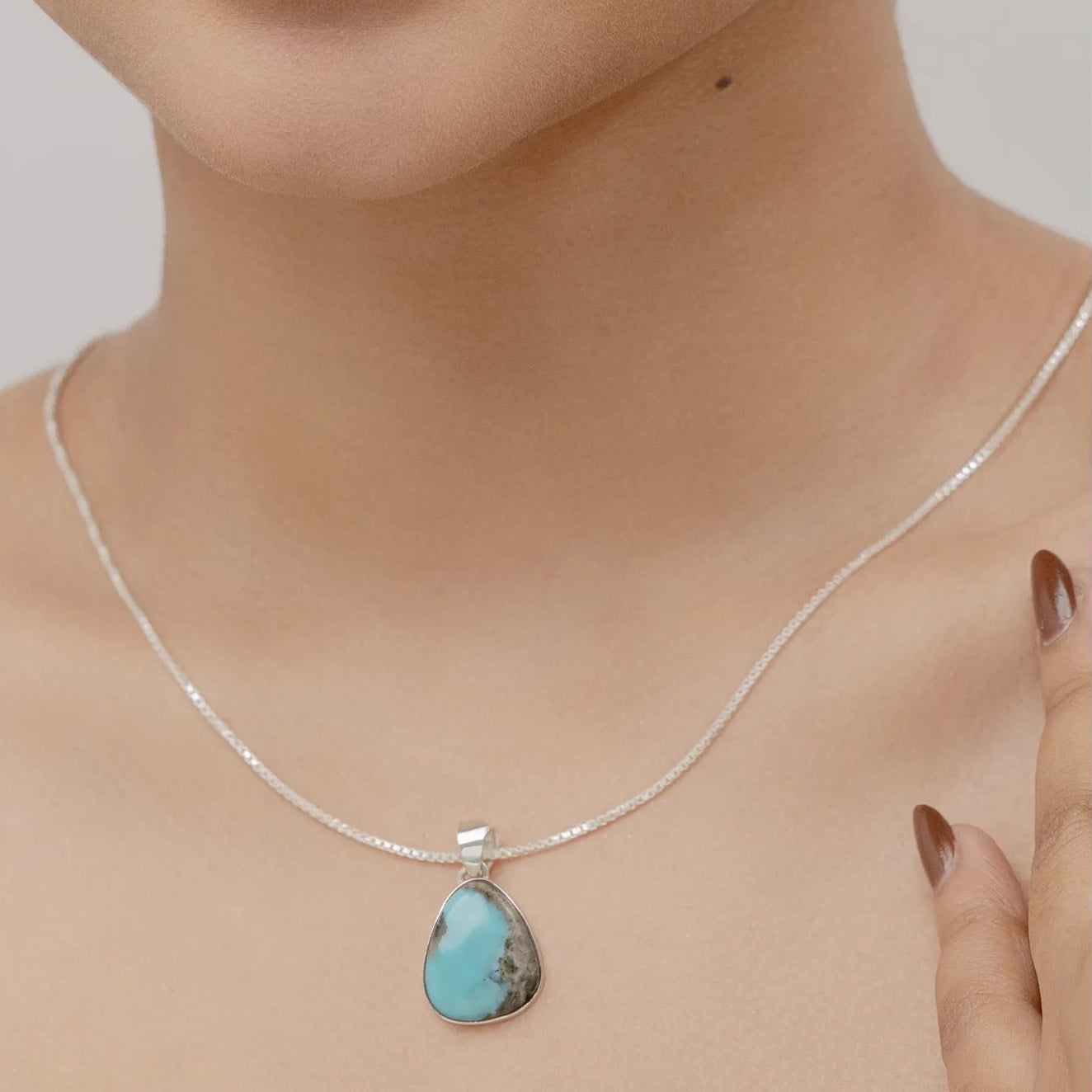 Shaniri Pendant