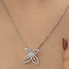 Yanika  Pendant Set