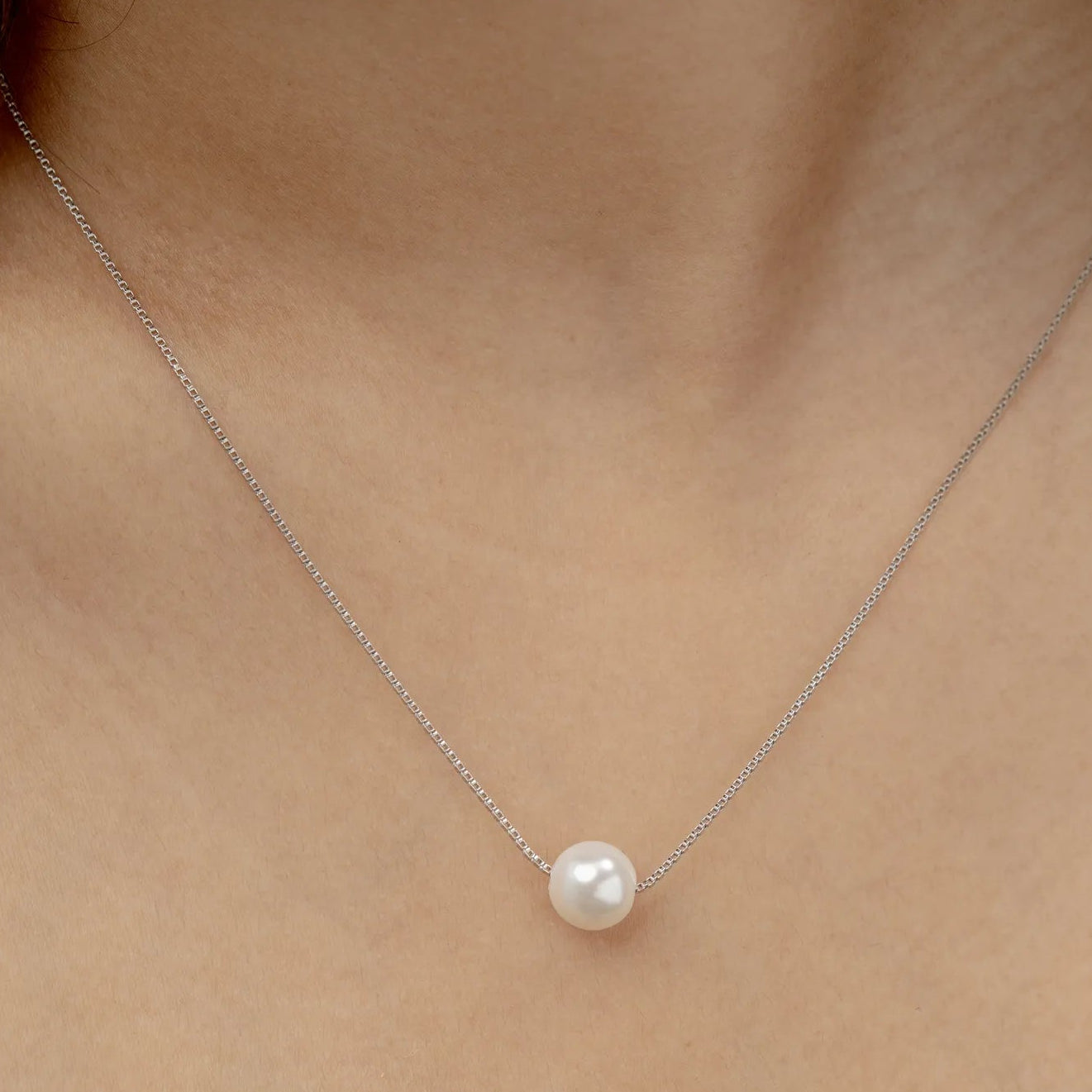 Niraya  Pendant Set