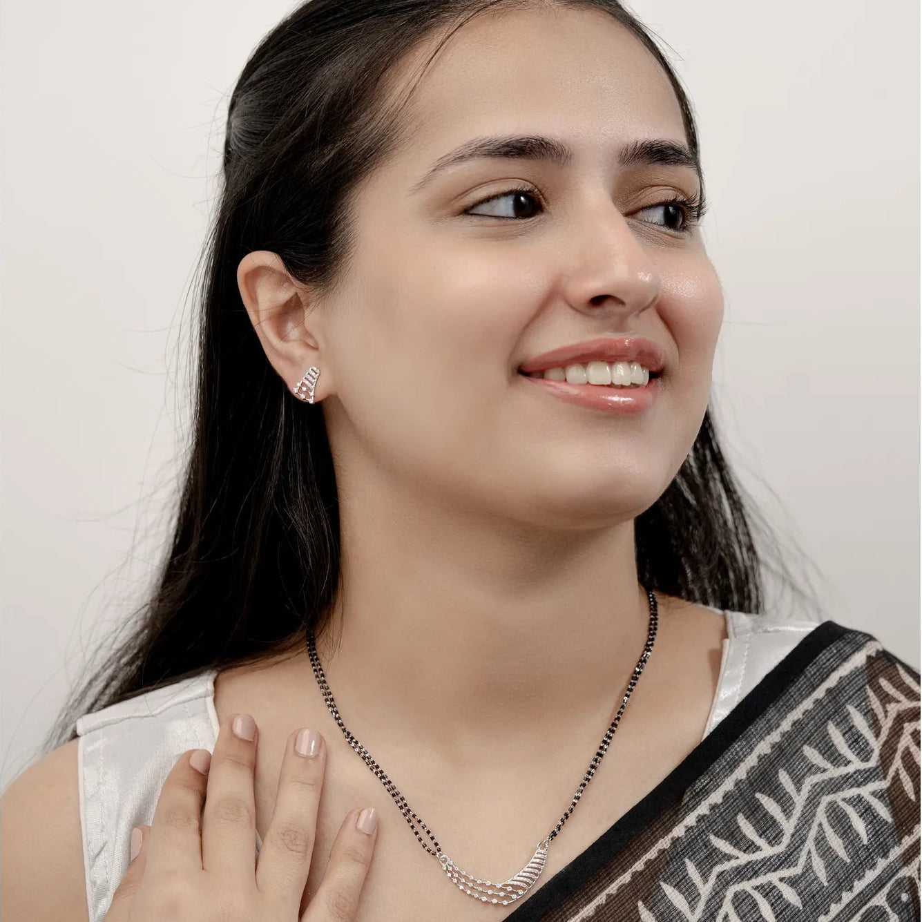 Maithili Mangalsutra Set