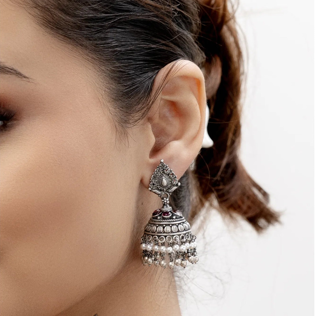 Raagini Jhumka