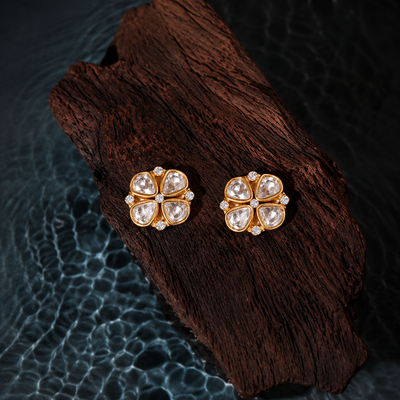Jeevanti Earrings
