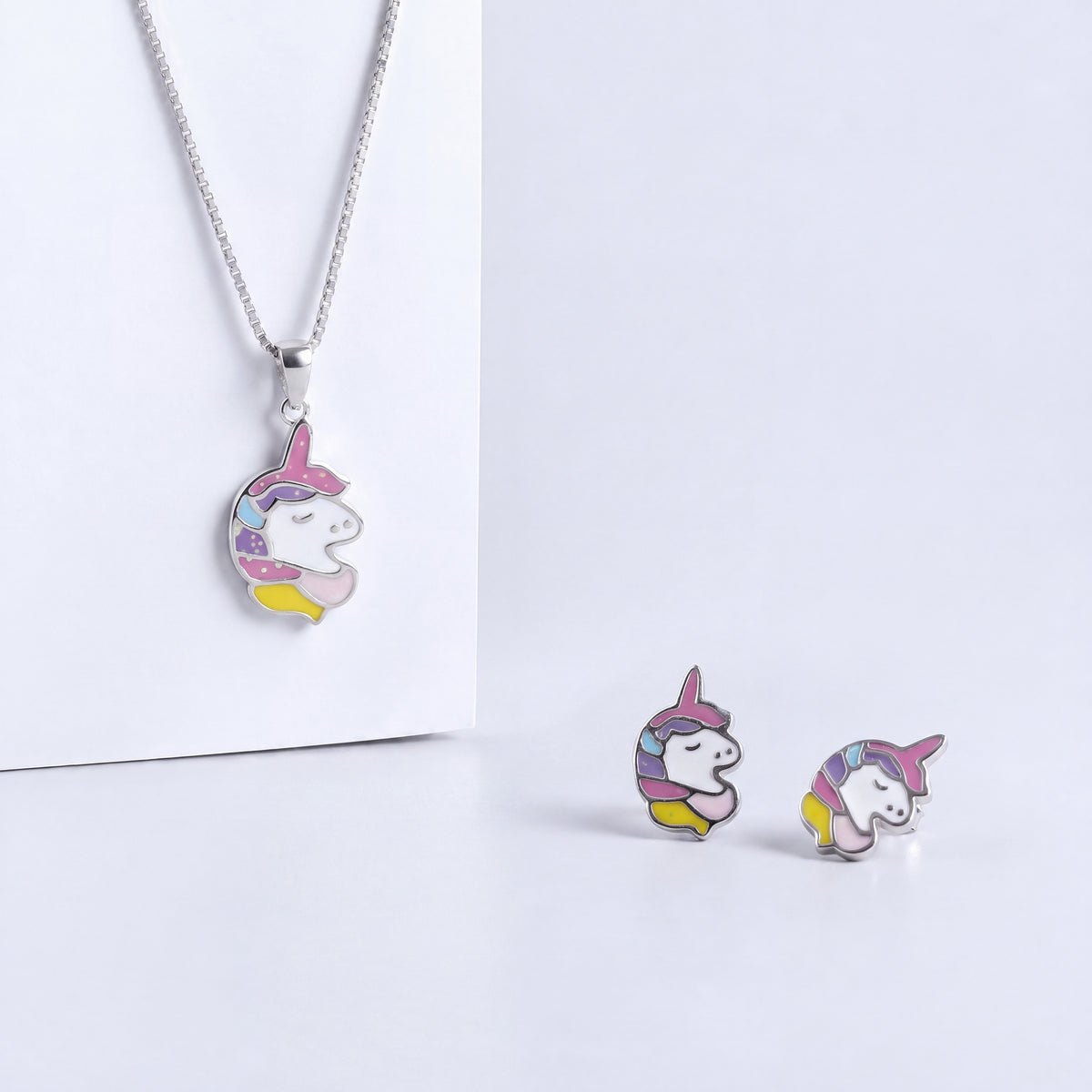Uni Baby Pendant Set