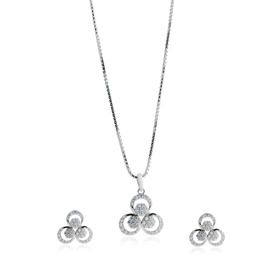Varnika  Pendant Set