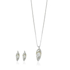Aavya  Pendant Set