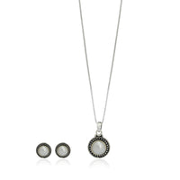 Ranjira  Pendant Set