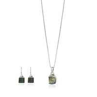 Gulshika  Pendant Set