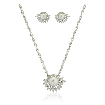 Shivanya Chain And Pendant Set