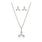 Kanti Chain And Pendant Set