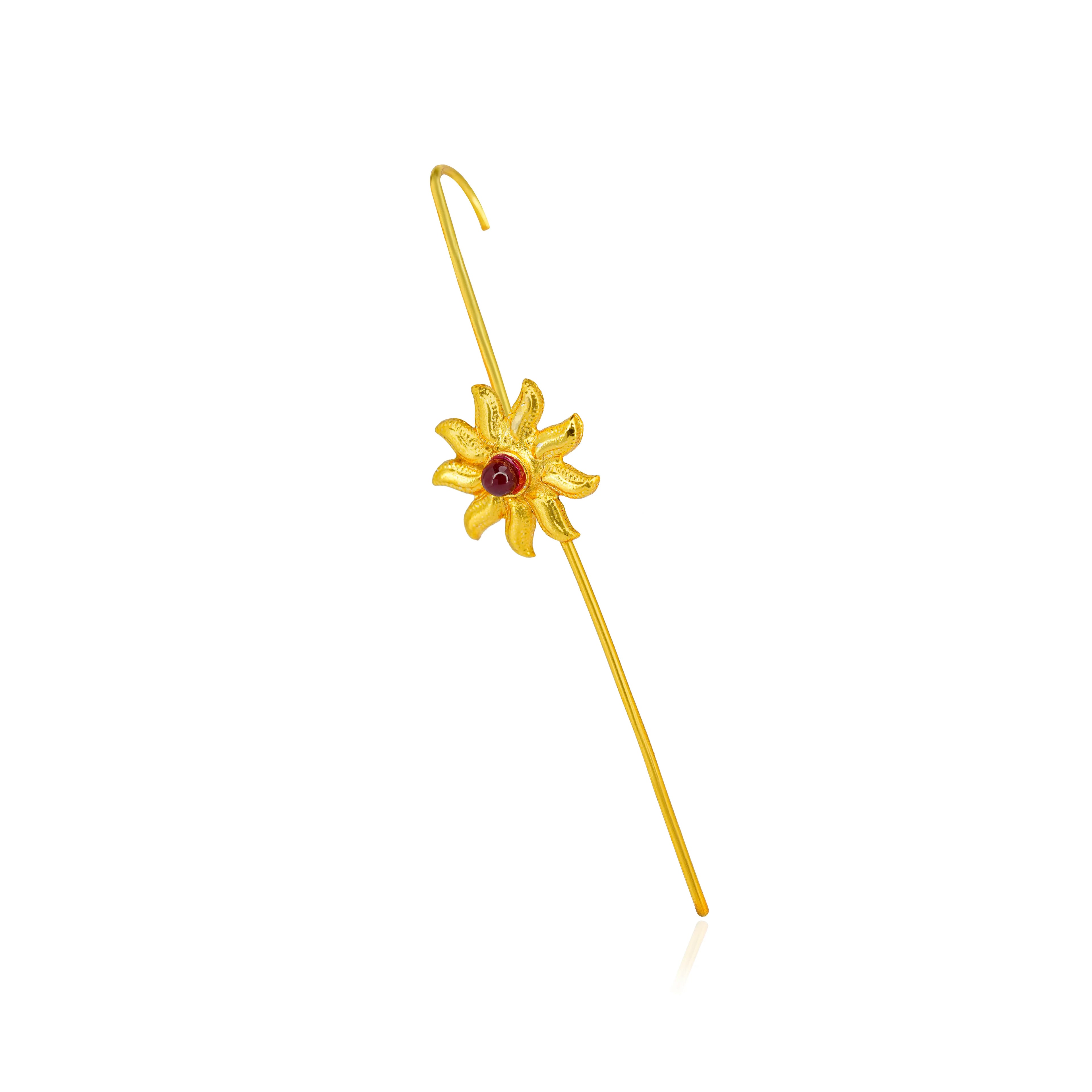 Chaitrani Earcuff