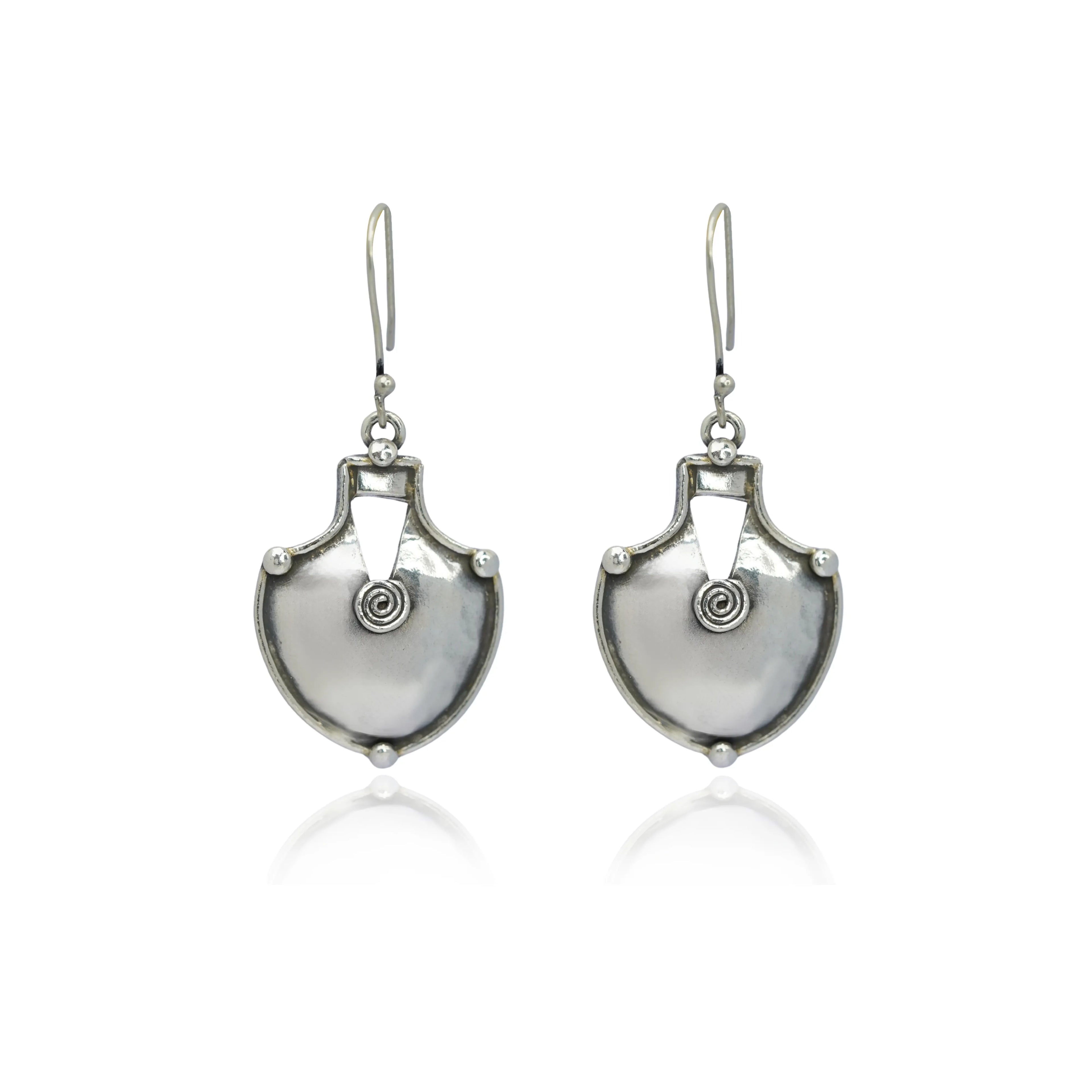 Tarulata Earrings