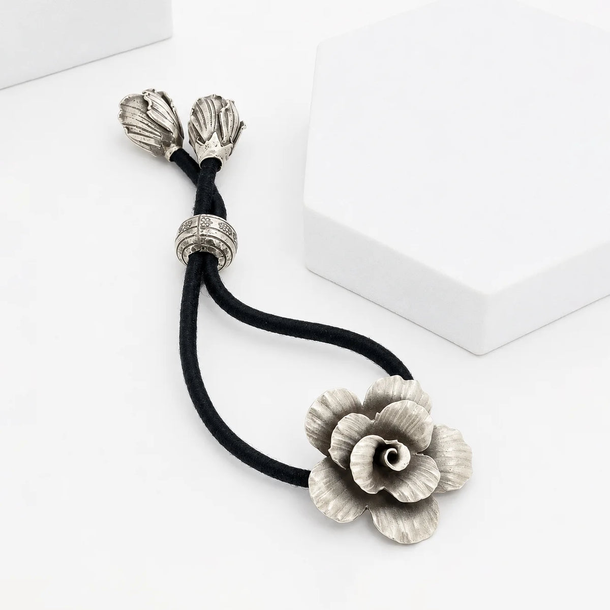 Kavira Silver Hairband