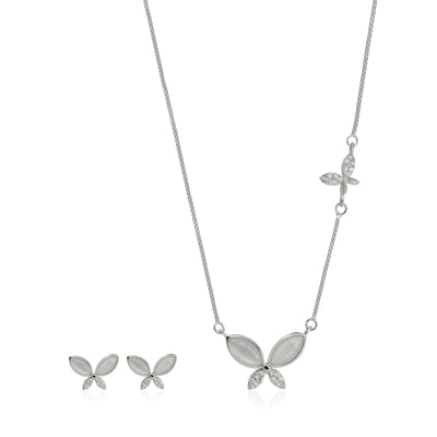 Manjulaa Chain And Pendant Set