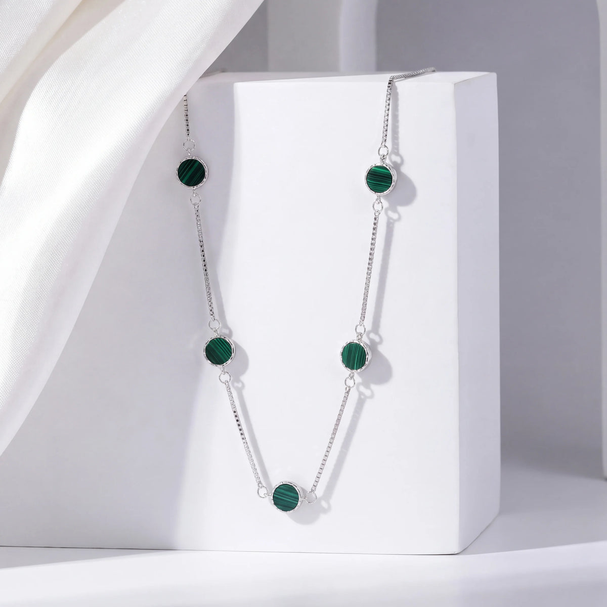 Vanika Necklace
