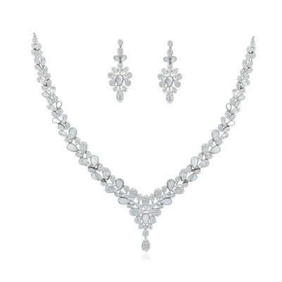Tarini Necklace Set