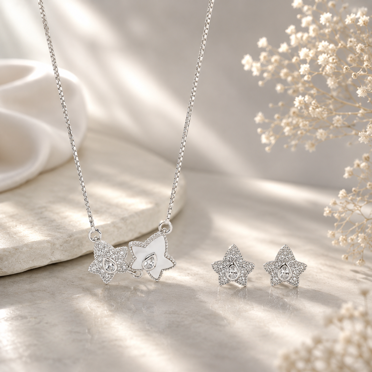 Ridhika Pendant Set
