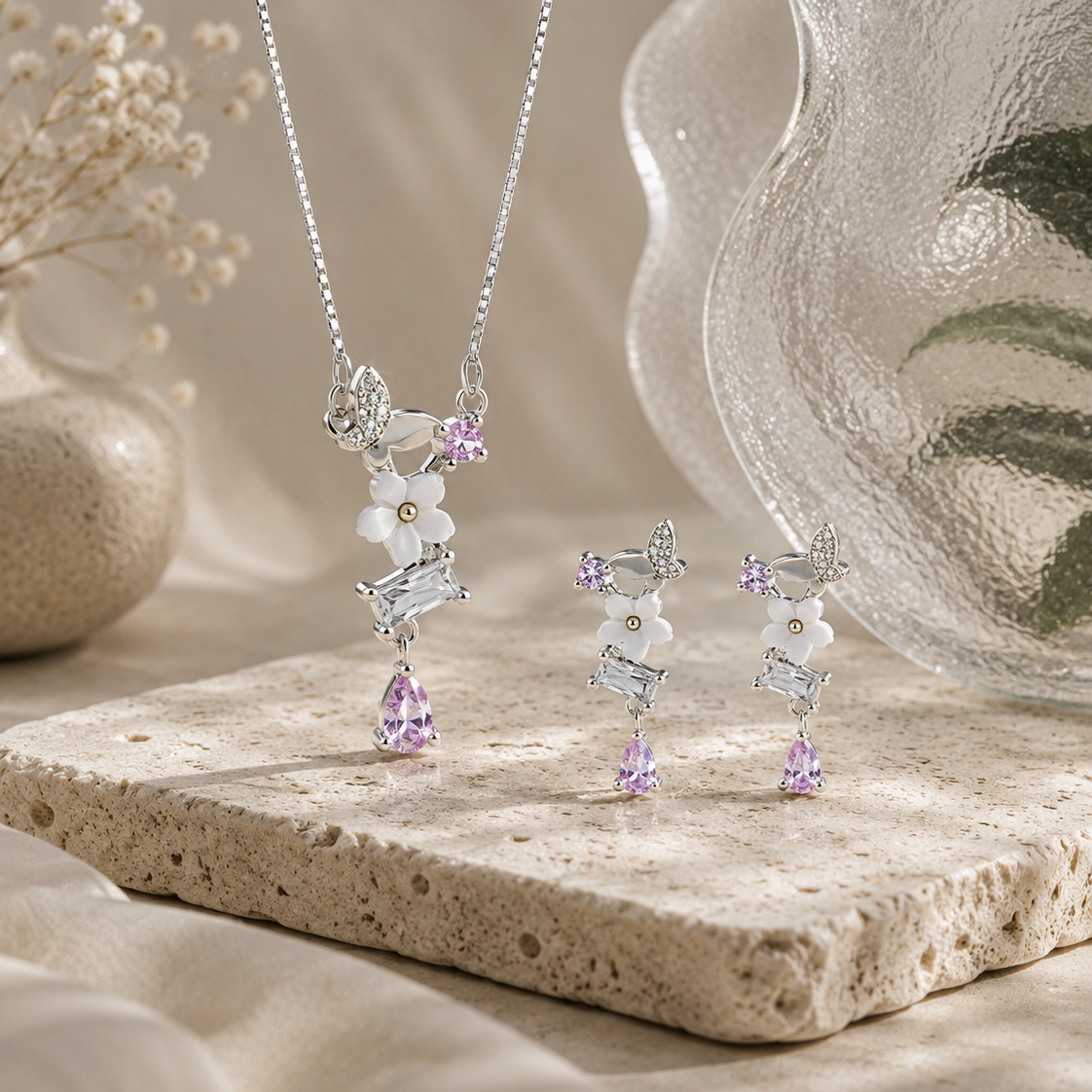 Avanti Pendant Set