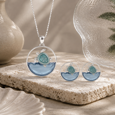 Oceva Pendant Set