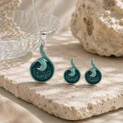 Lagoon Pendant Set