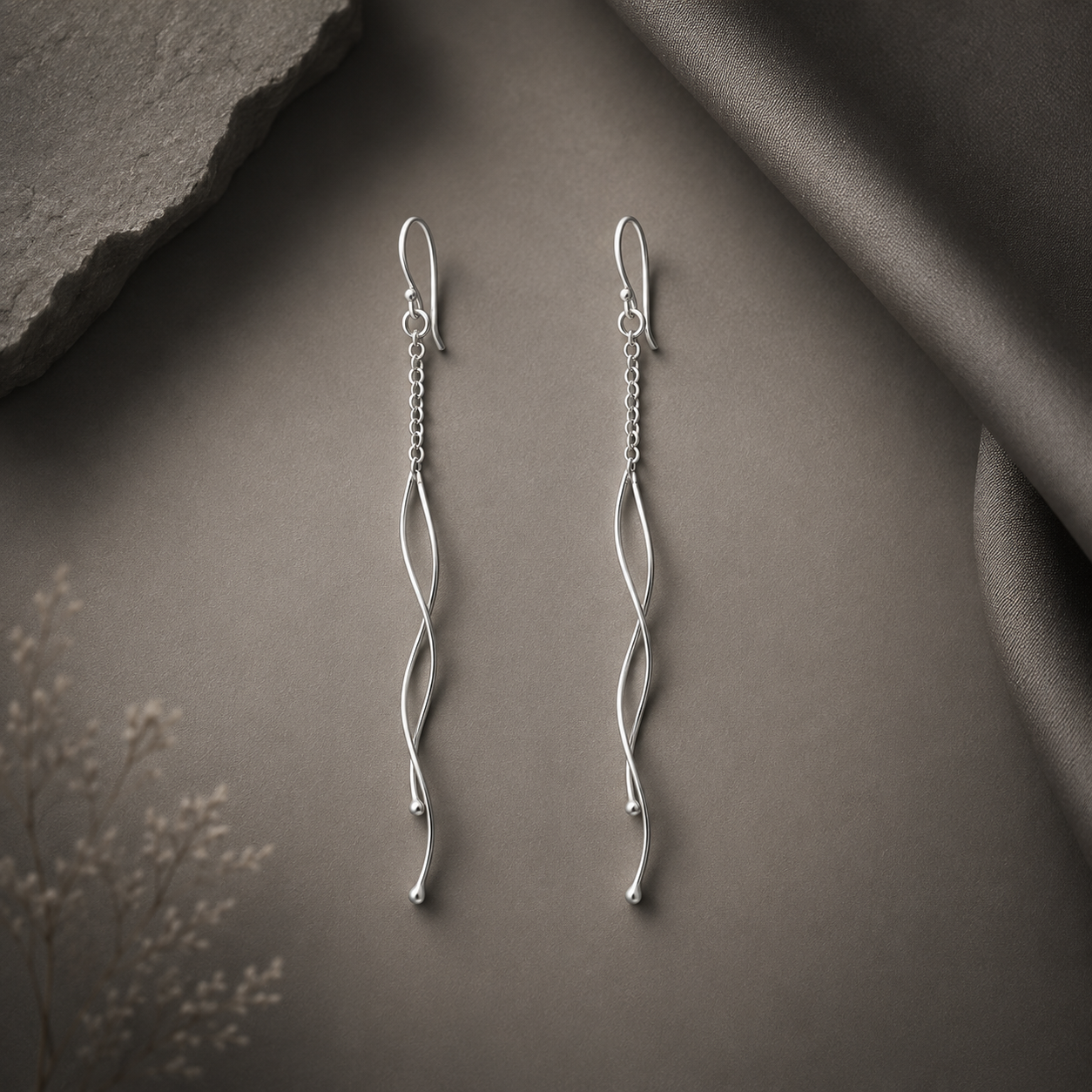 Sajiri Earrings