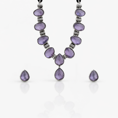 Maalvini Necklace Set