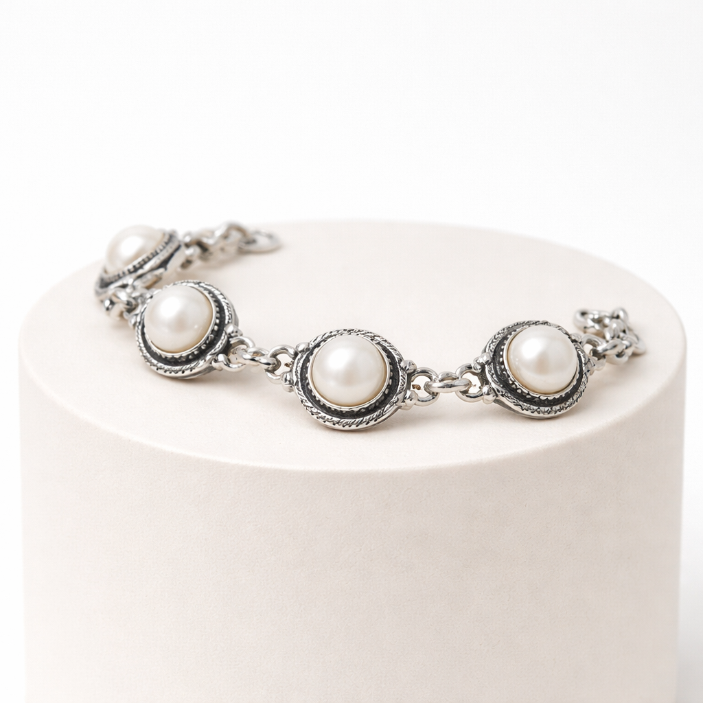 Neerja Bracelet