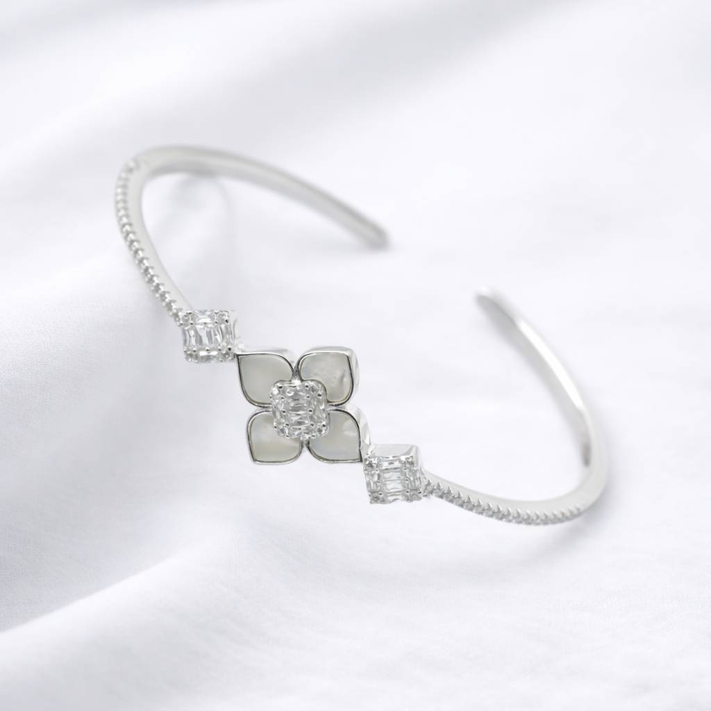 Veyara Bracelet
