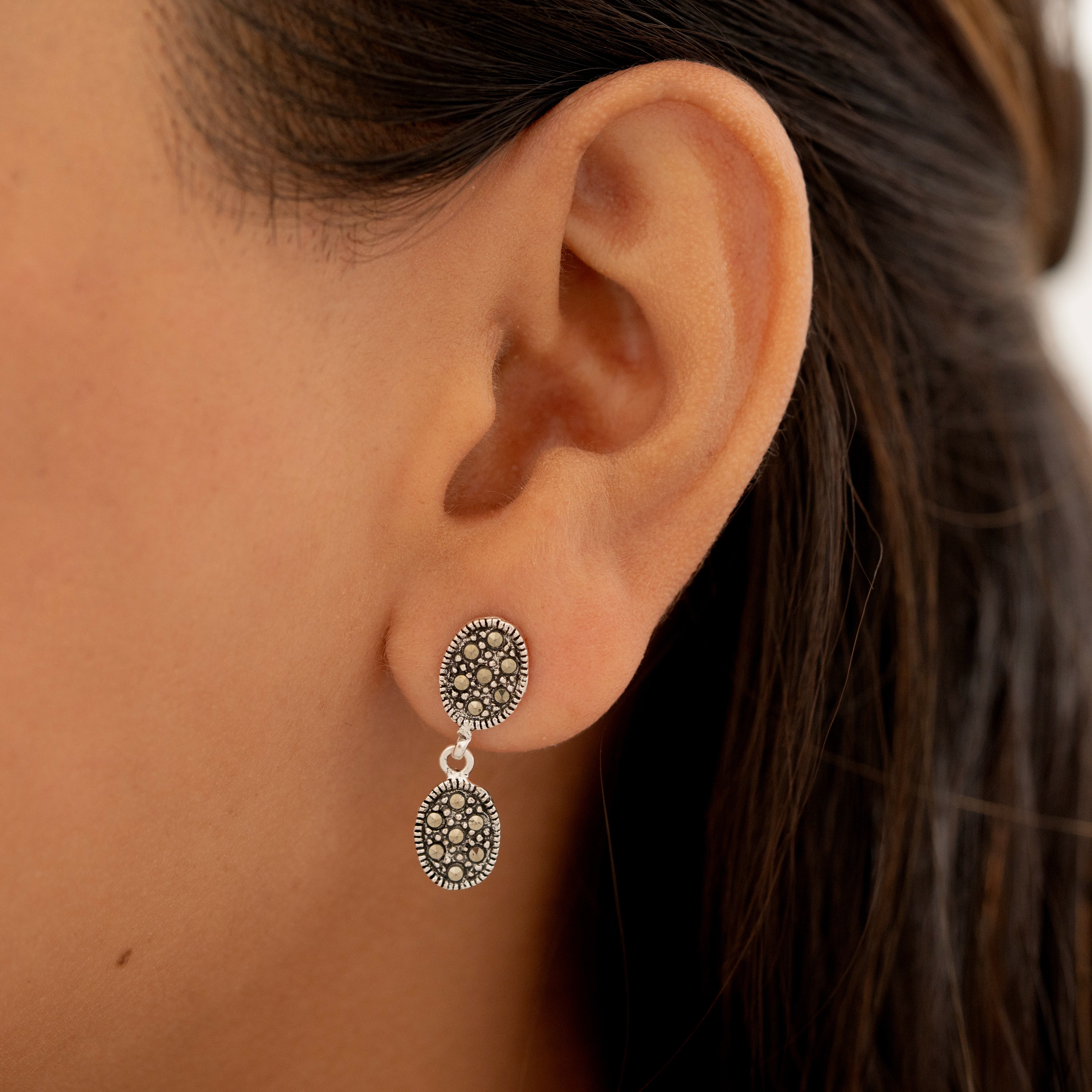 Kirnaja Earrings