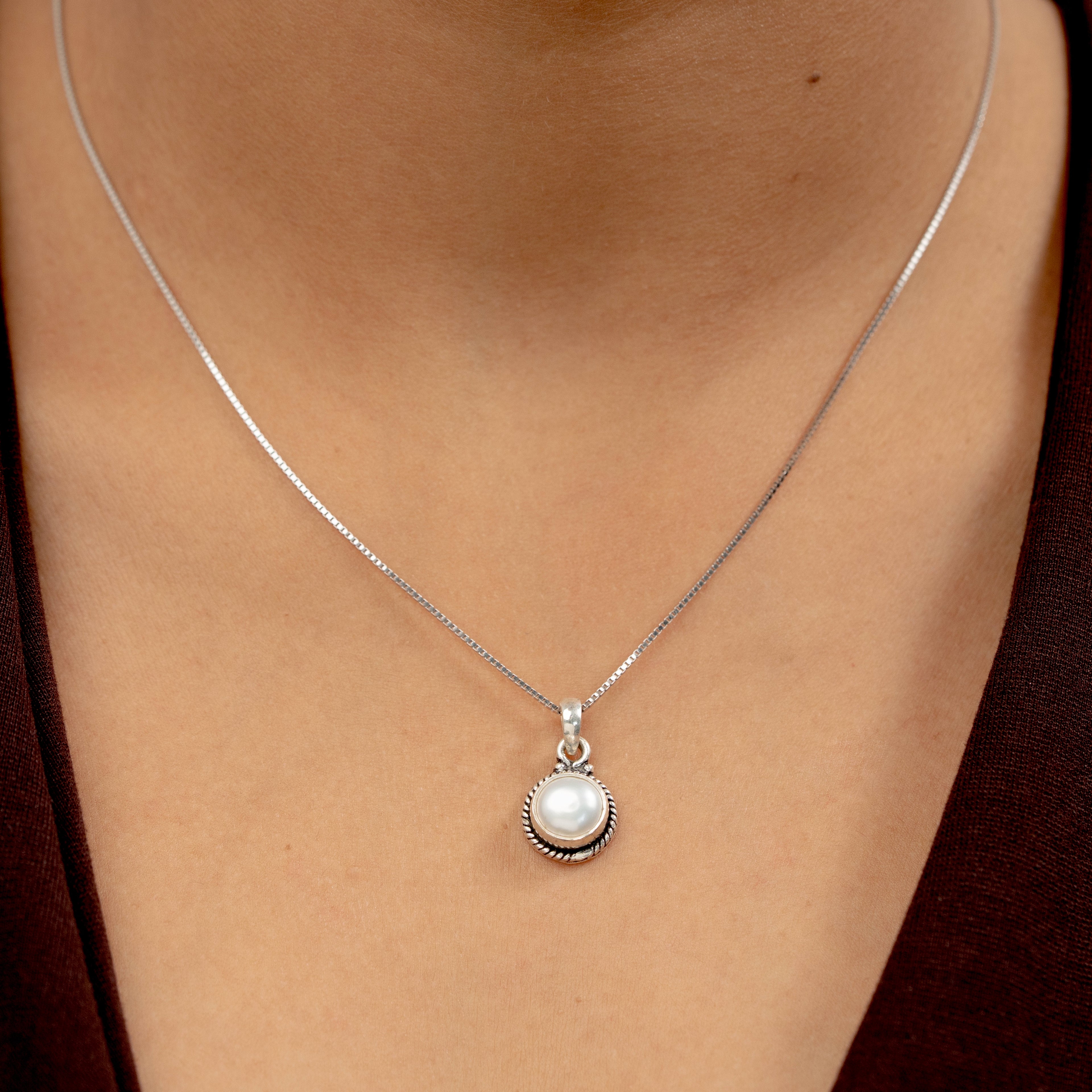 Gavkari  Pendant Set