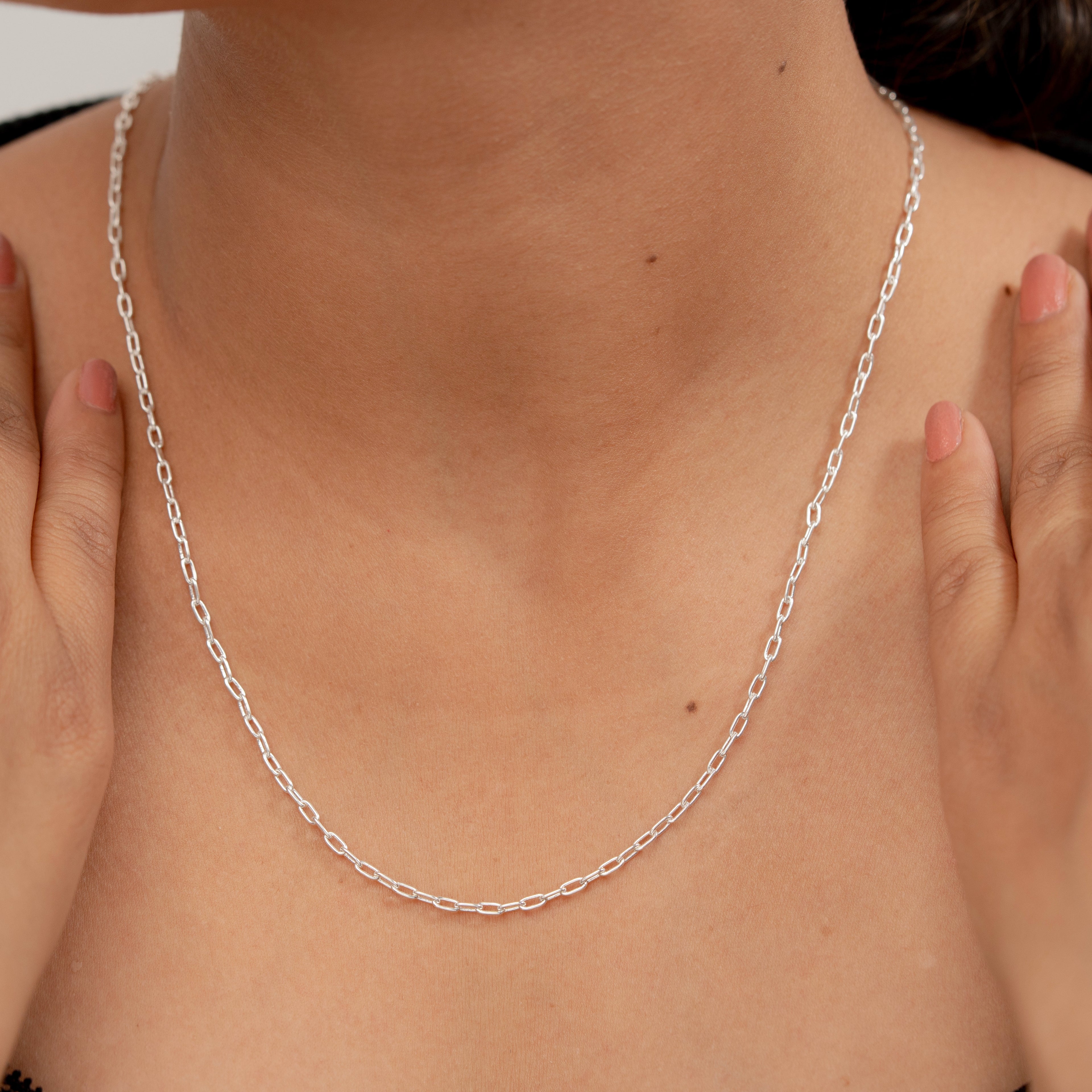 Shriyani Chain