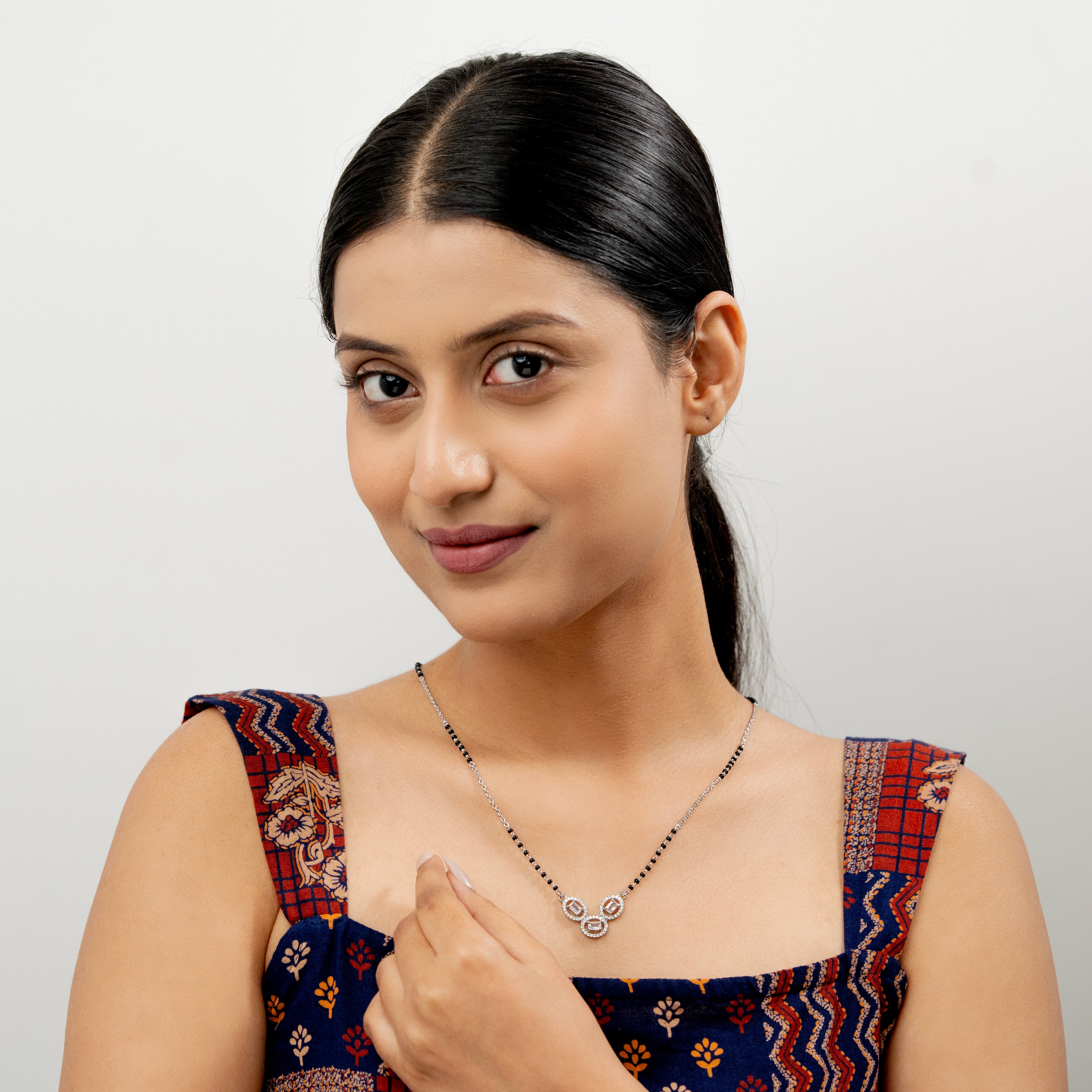 Taralira Mangalsutra