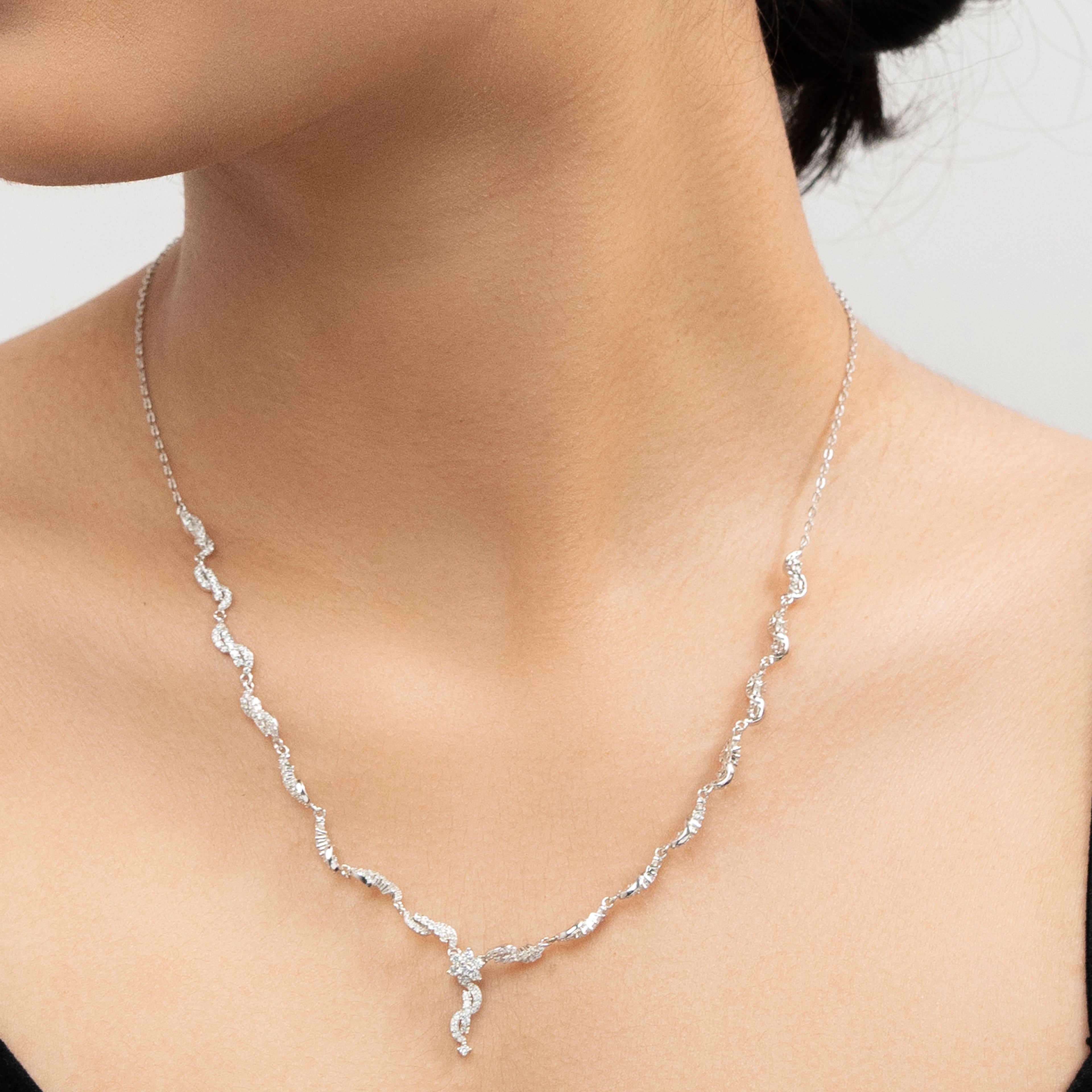 Aarushi Necklace Set