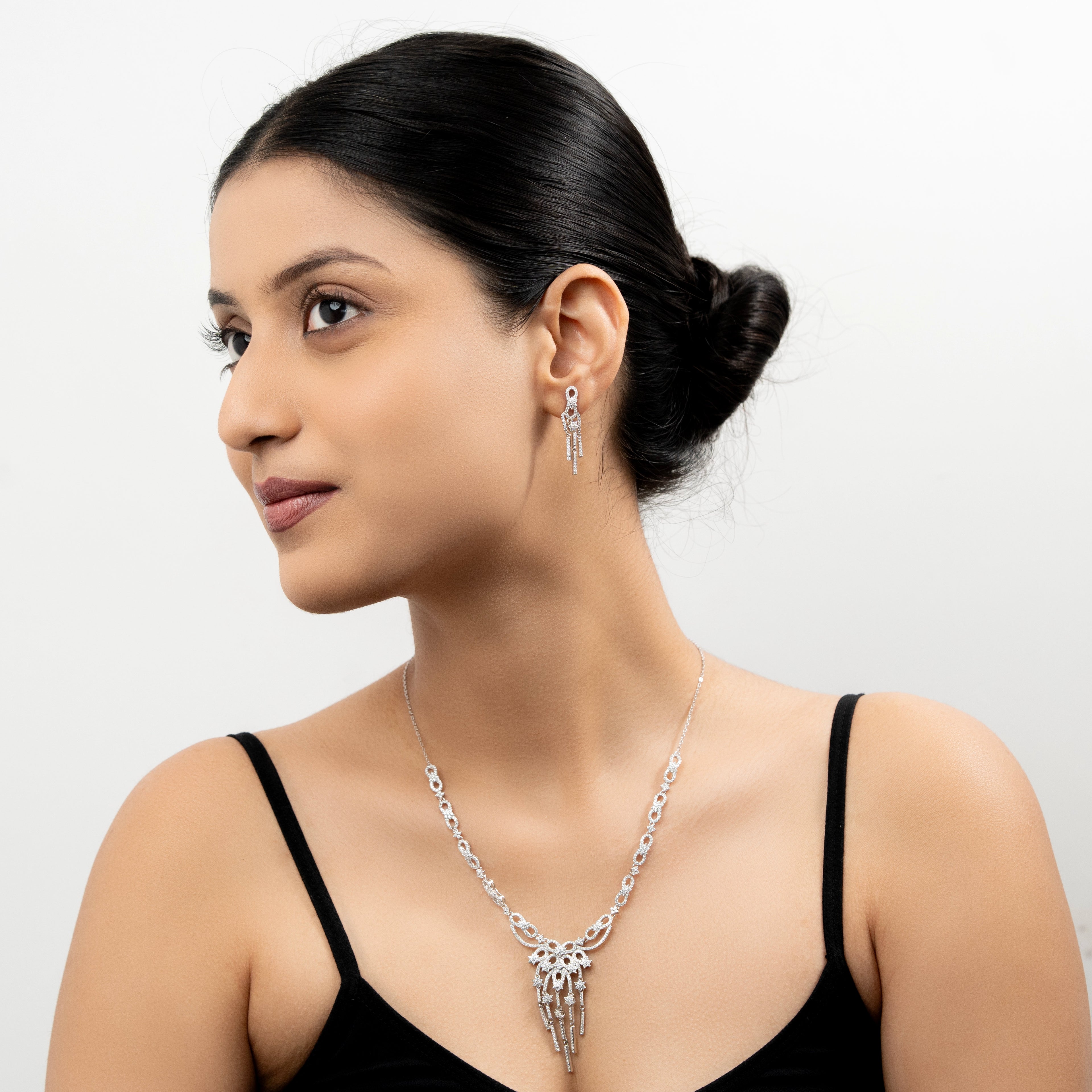 Kanika Necklace Set