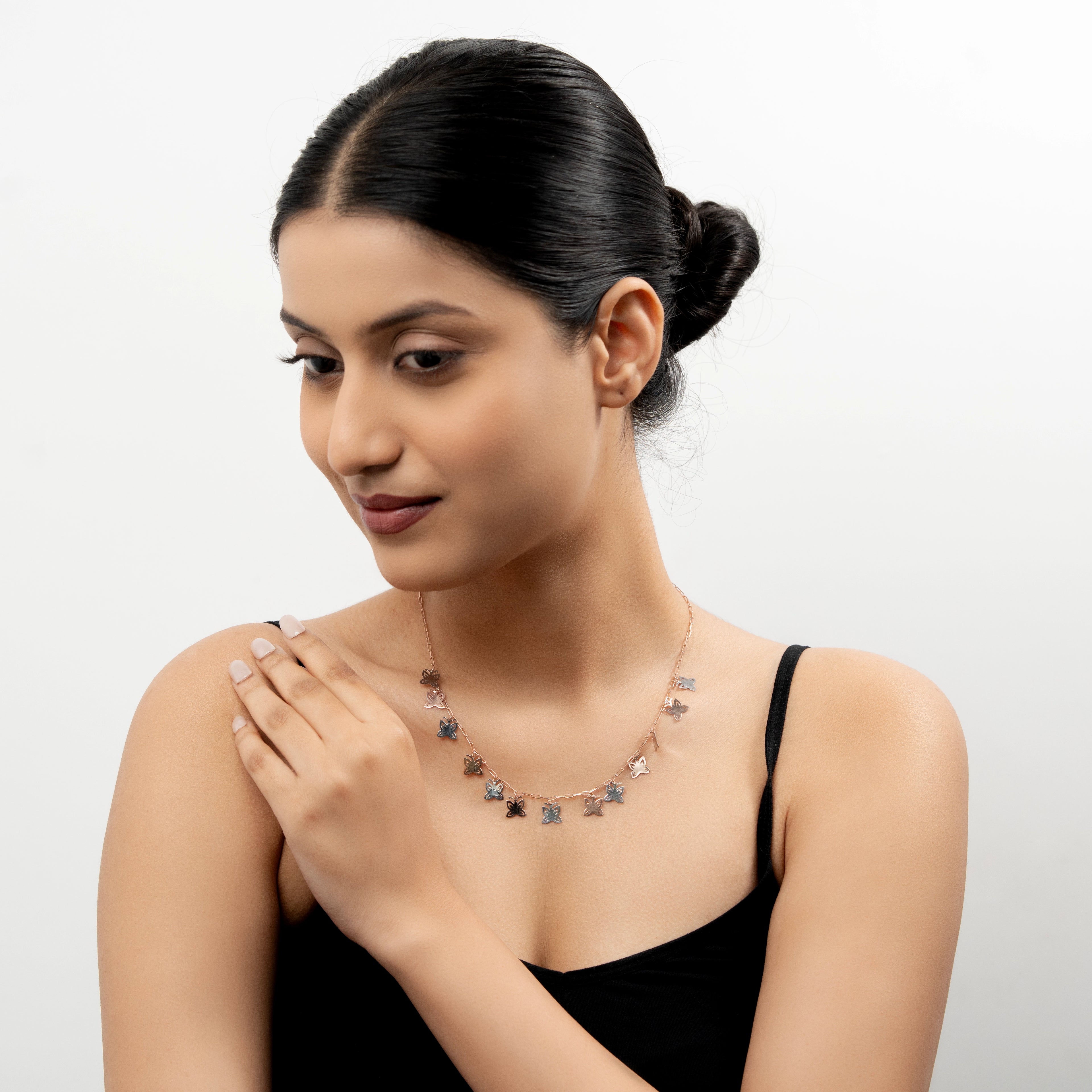Lavrani Chain