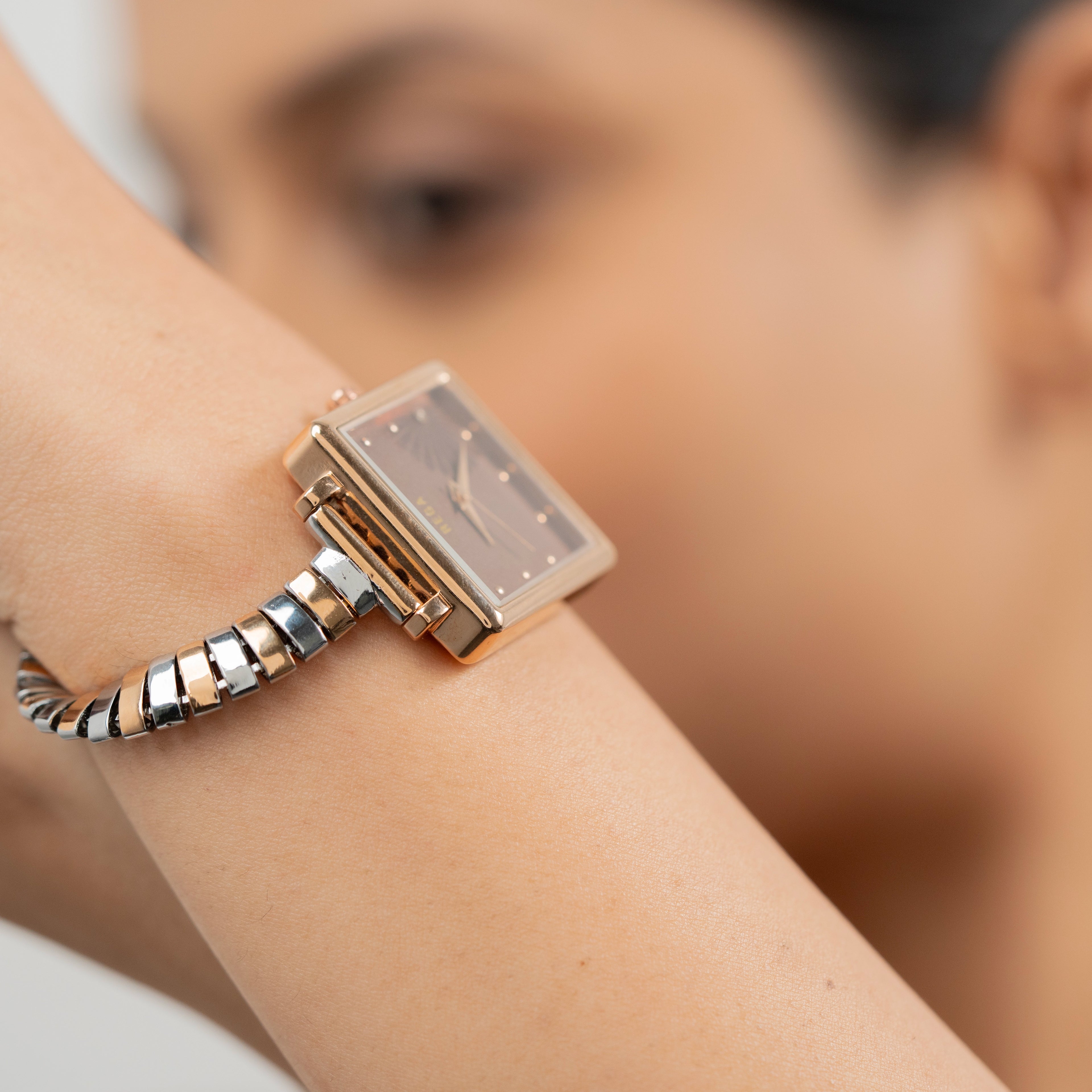 Gauri Silver Watch