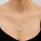 RupKomal Chain And Pendant Set