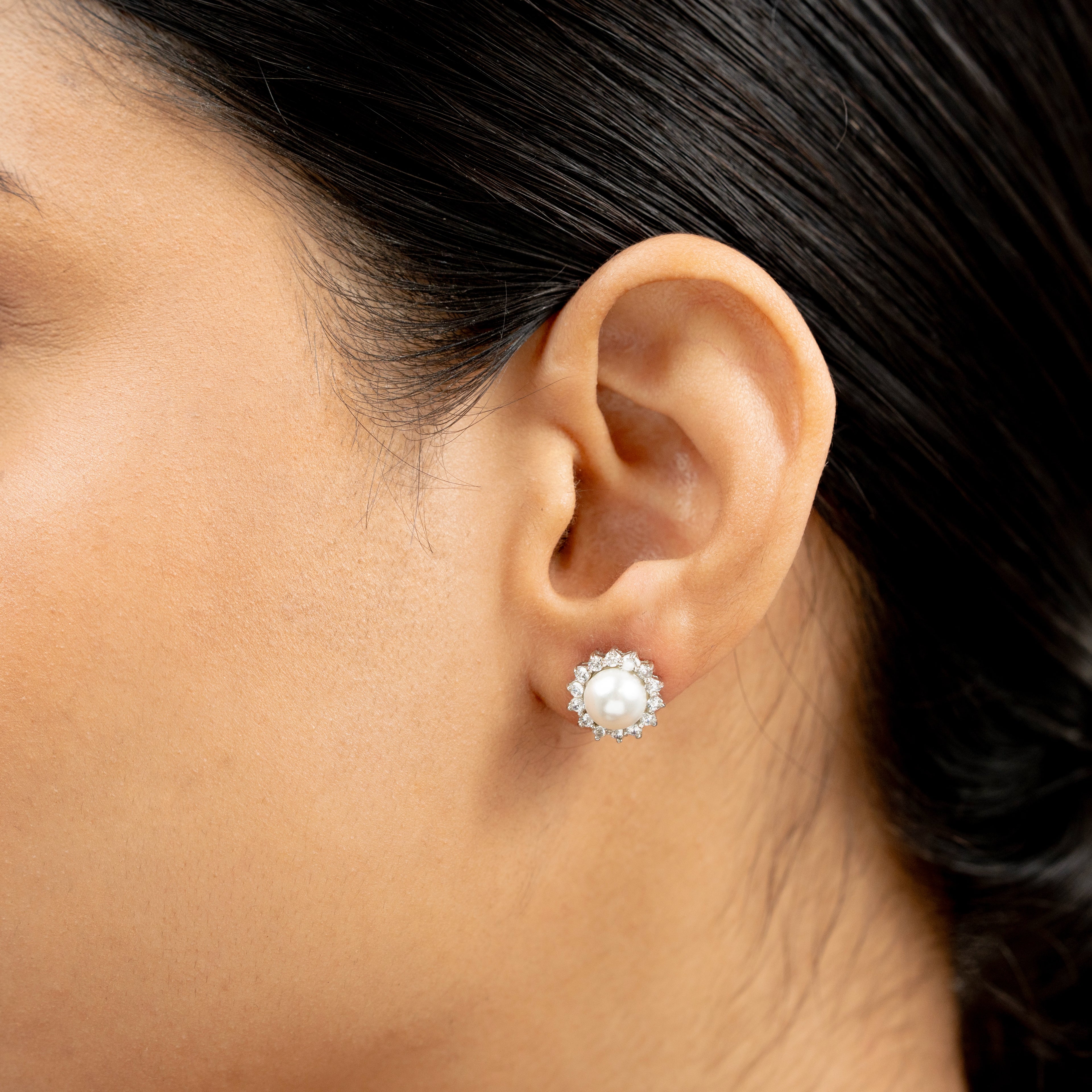 Viraaj Chain And Pendant Set