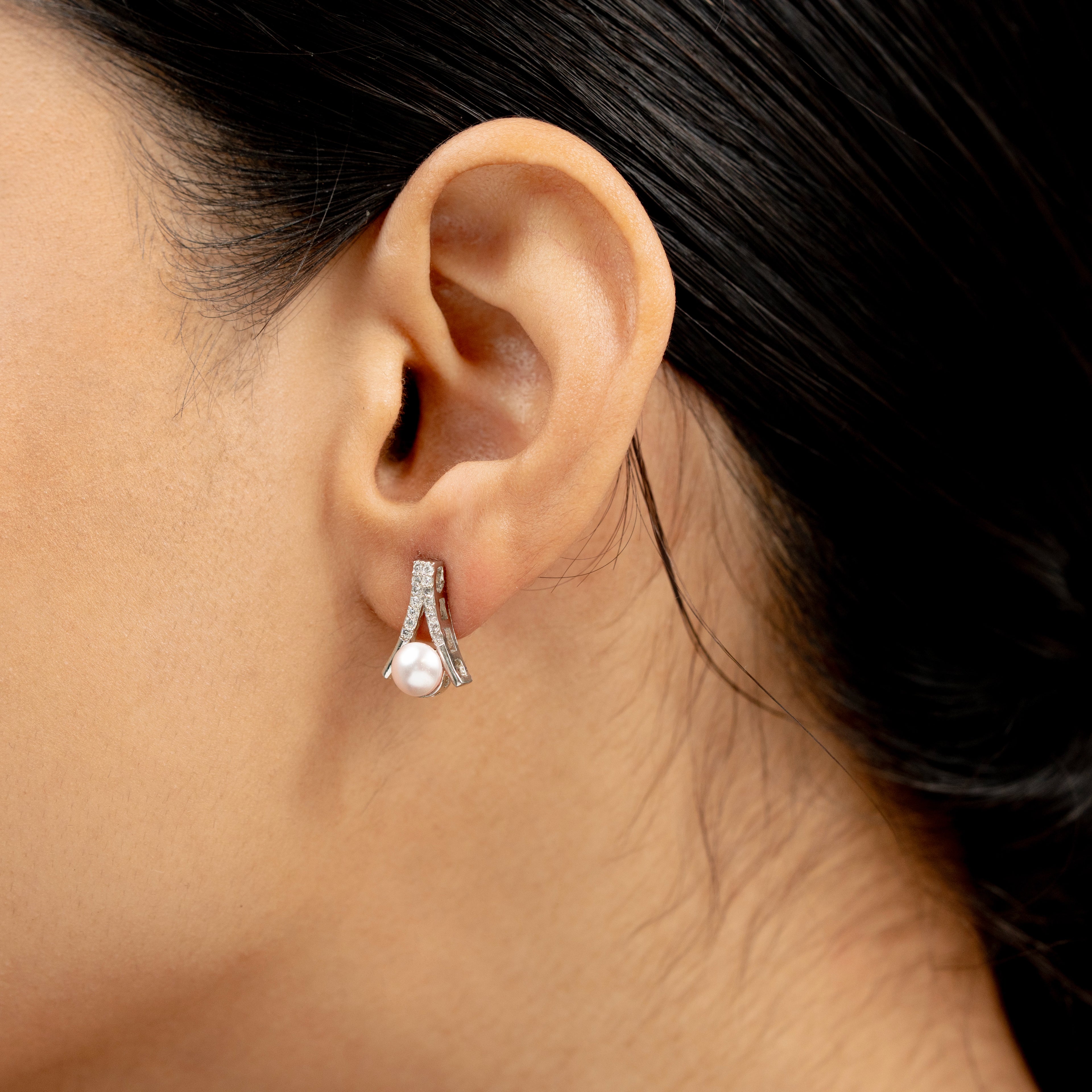 Nabhya Chain And Pendant Set