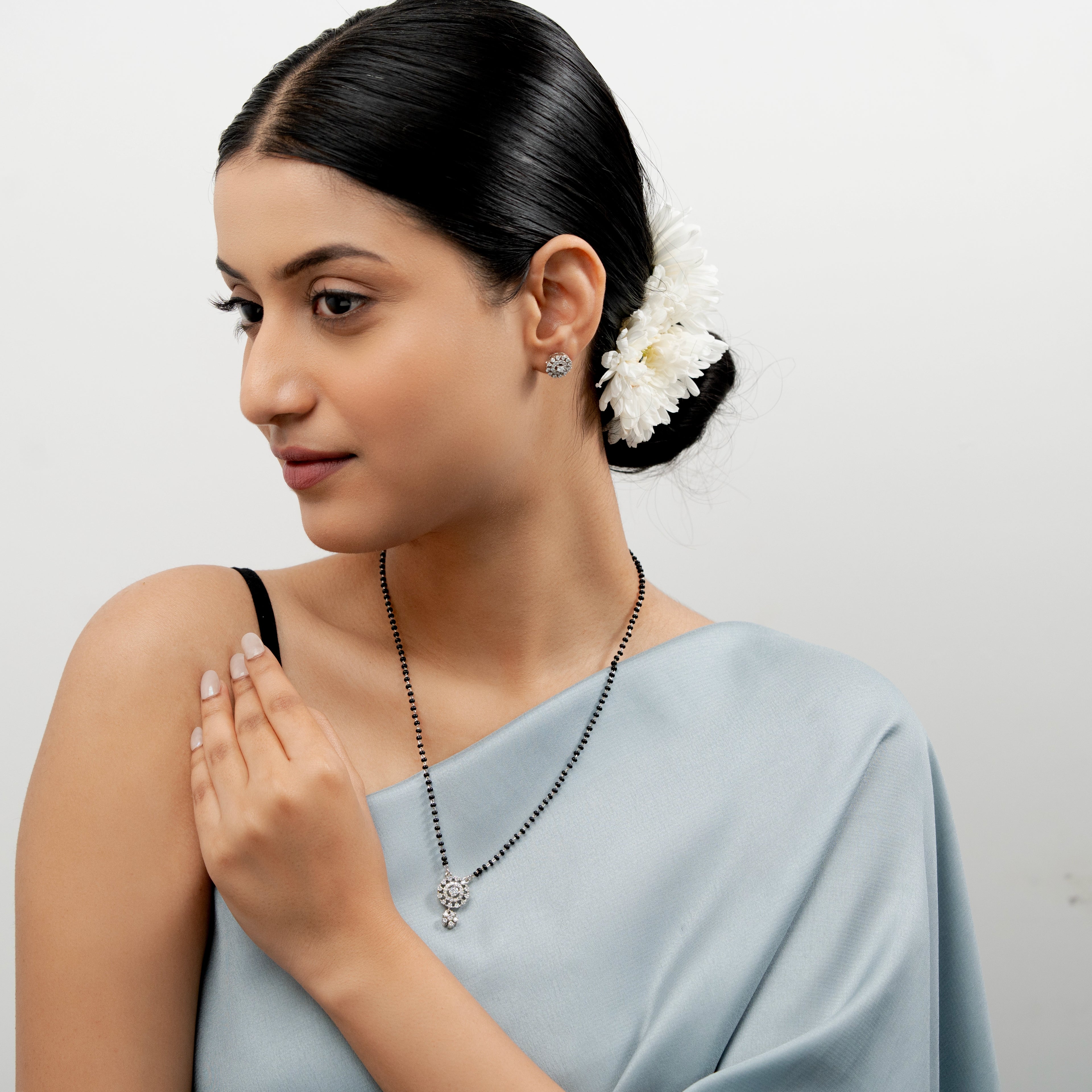 KunkumSaaj Mangalsutra Set