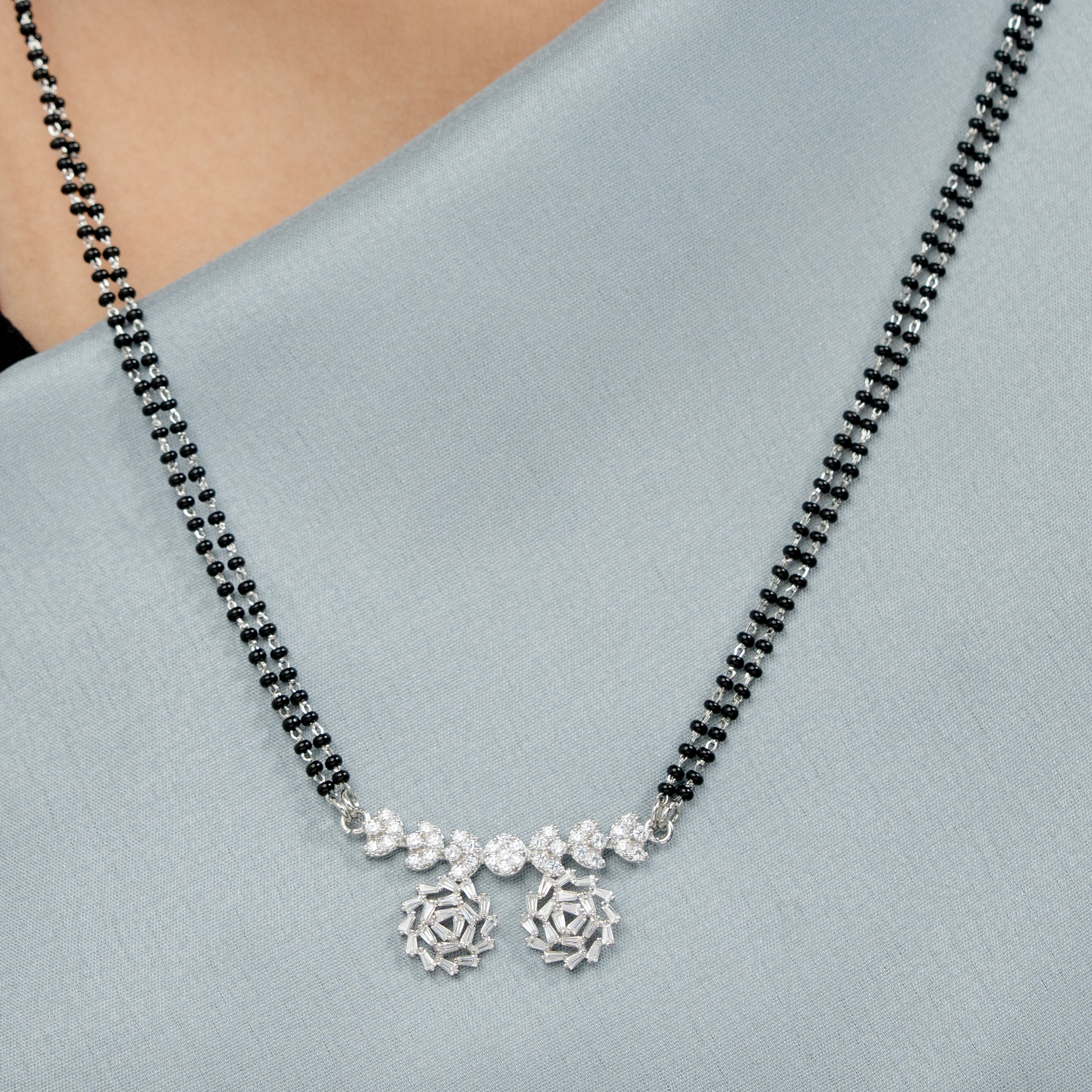 Pallaviya Mangalsutra Set