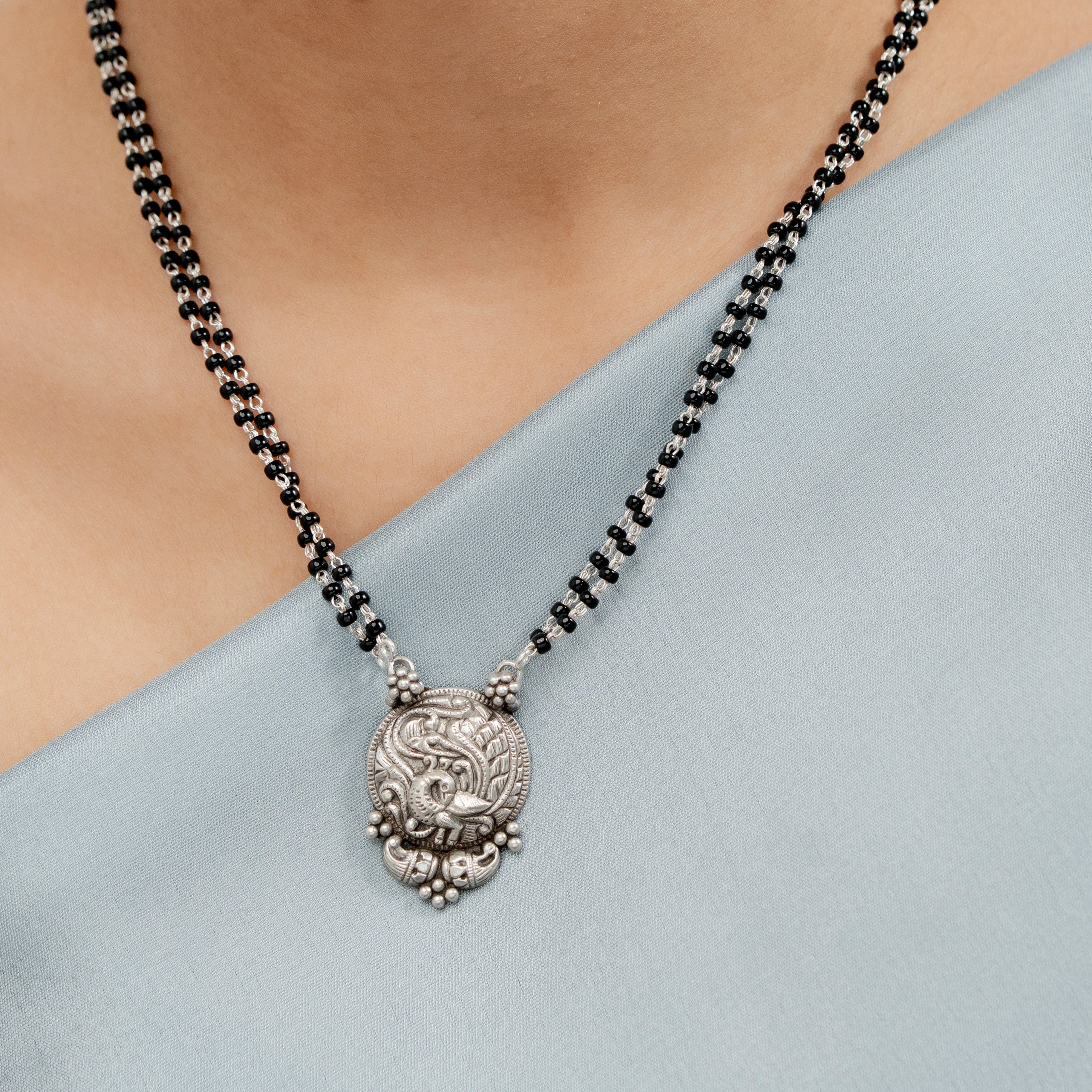 Nandini Mangalsutra