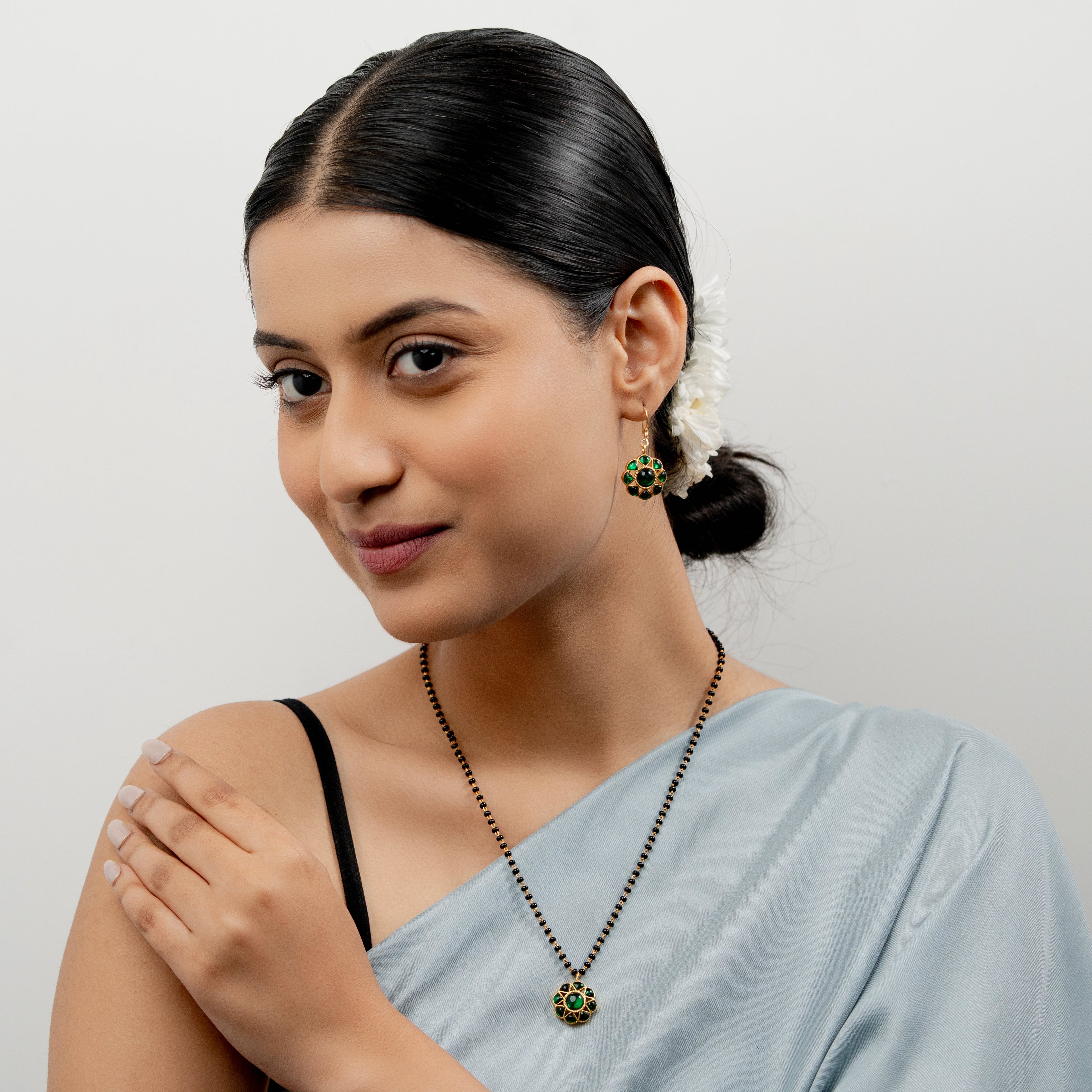 Komalsaa  Mangalsutra Set