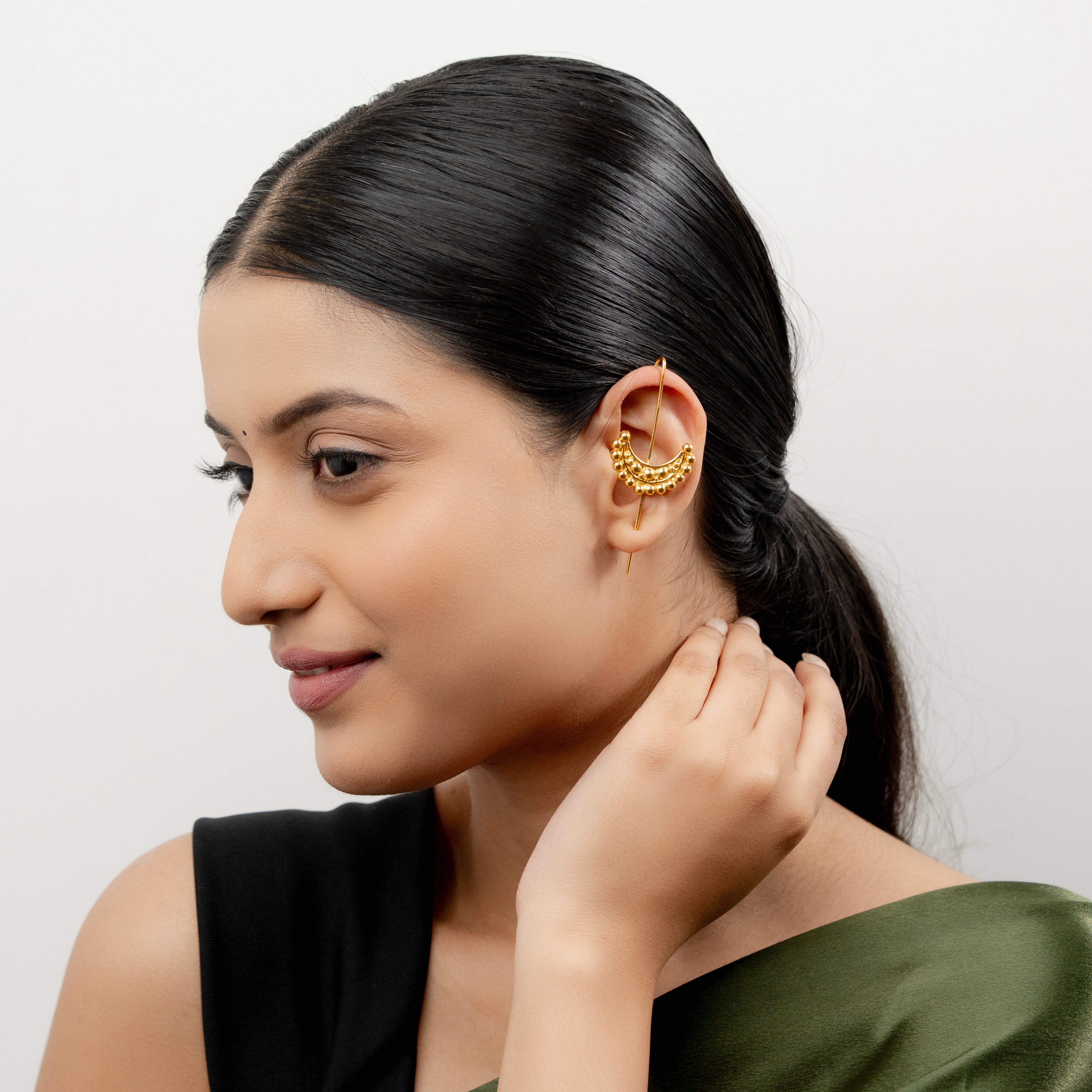 Rupnisha Earcuff