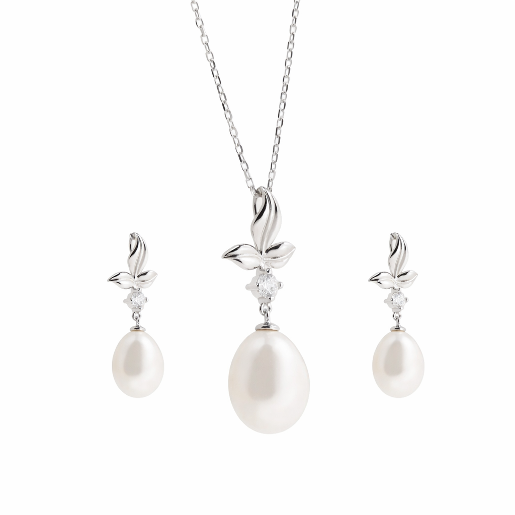 Kirvi Necklace Set