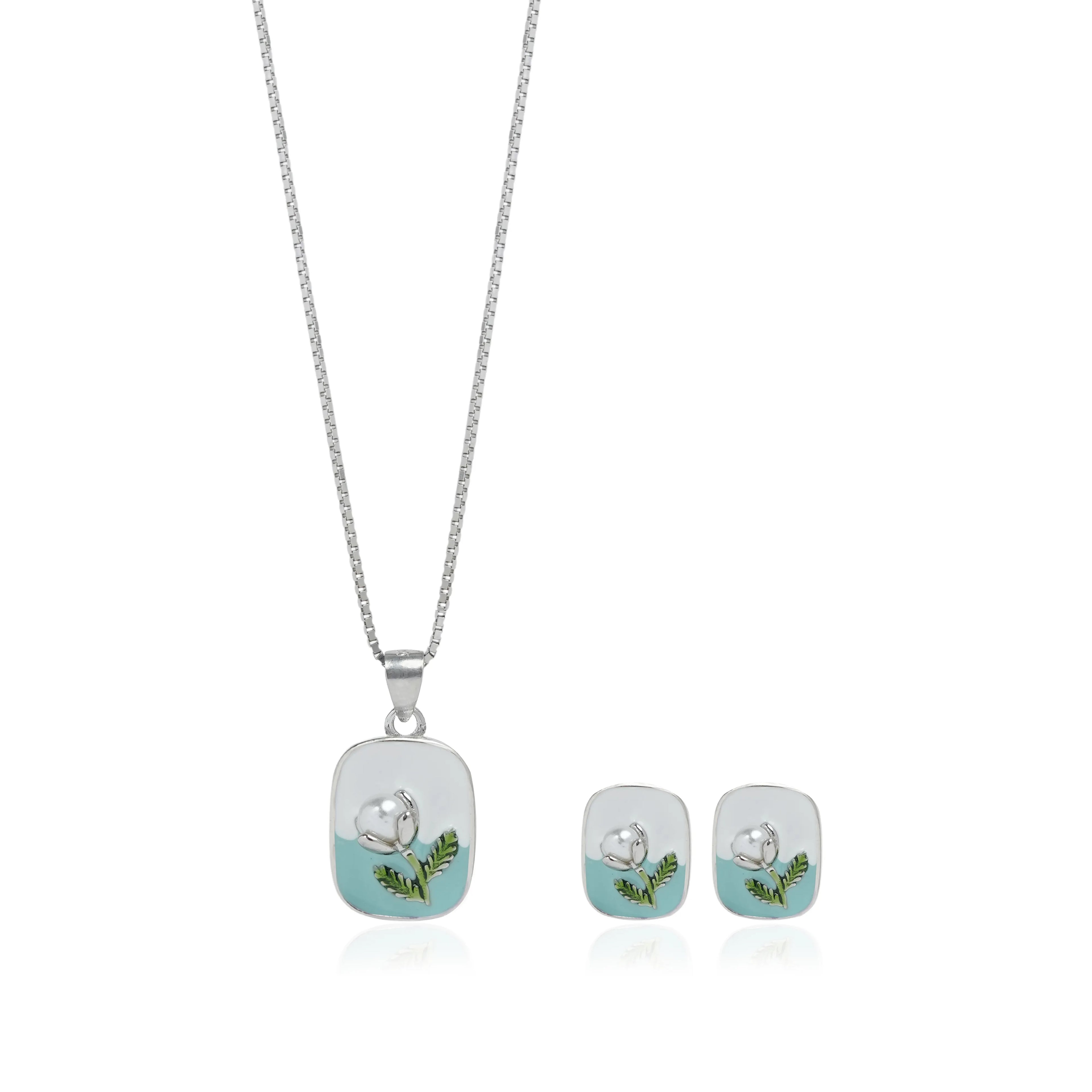 Kusum Pendant Set
