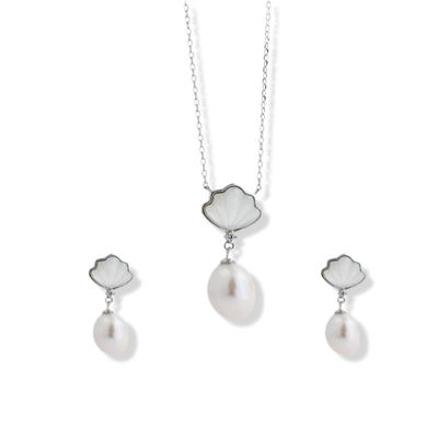 Malvi Necklace Set