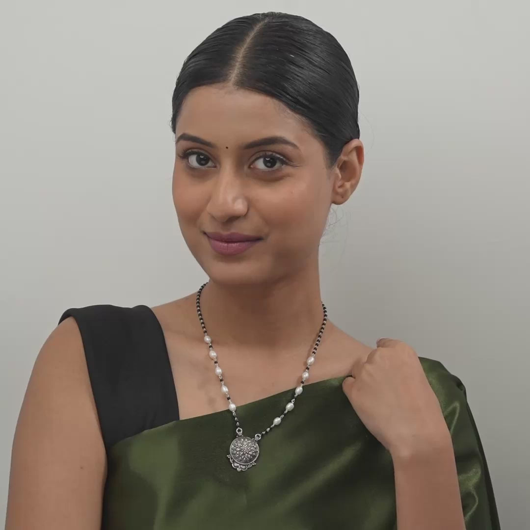 Mandalika Mangalsutra